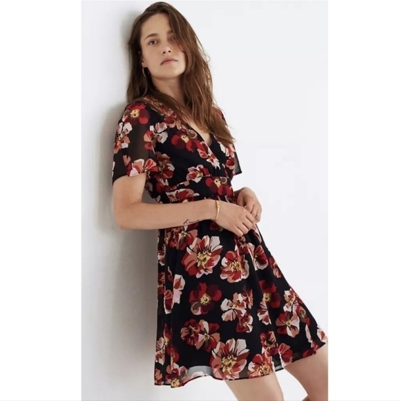 Madewell Tulip-Sleeve Mini Dress in French Rose Minimalist Romantic Preppy - Picture 1 of 5